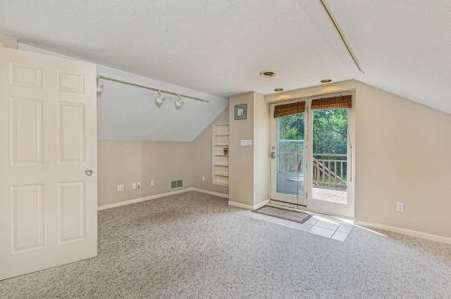 2071 61 Ave, Hobart IN 46342-6517 exterior