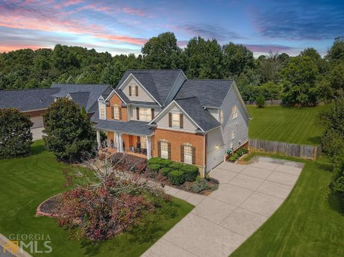 9140 Hannahs Crossing Dr, Gainesville, GA 30506-3945