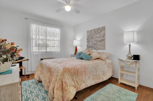 1700 Kenneth Dr, Turlock CA 95380-3421 exterior