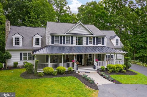 4 Beech Tree Ct, Fredericksburg, VA 22407-2320