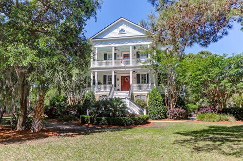 1625 Aztec Ln, Mount Pleasant, SC 29466-8863