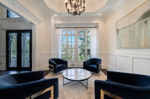 239 Beverly Rd, Atlanta GA  30309-2643 exterior