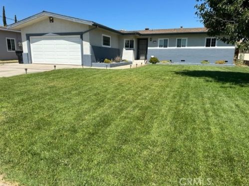 9777 Lombardy Ave, Bloomington, CA 92316-1618