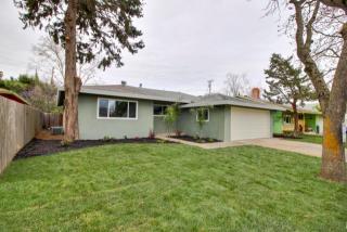 2207 Regis Dr, Davis, CA 95618-2539
