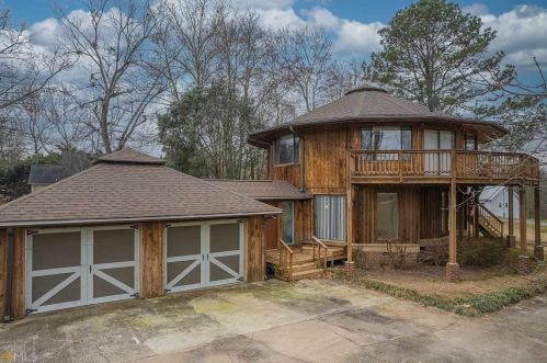 346 Cherokee Ln, Lavonia, GA