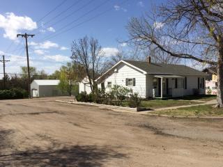 405 1st St, Stuttgart, KS 67661-2307