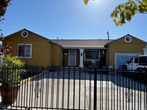 1215 Grandee Ave, Compton, CA 90220-4211