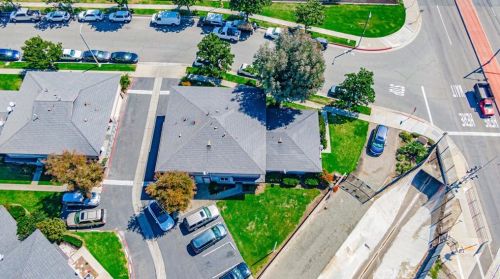 1122 Mantle Ln, Santa Ana CA 92705-4626 exterior