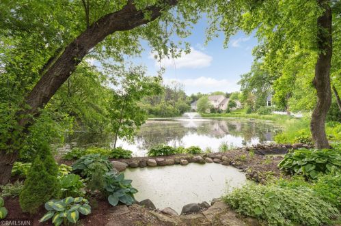 10147 Bridgewater Pkwy, Saint Paul MN  55129-8587 exterior