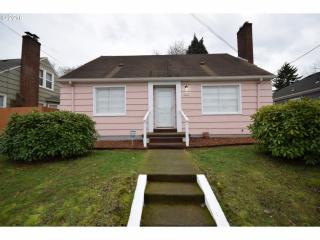 1814 Dekum St, Portland, OR 97211-5311