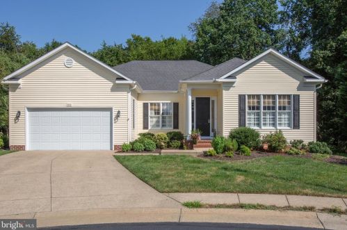 3101 English Turn Ct, Fredericksburg, VA 22408-8050