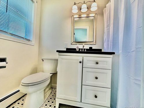23 Birchwood Dr, Killingly CT  06241-2200 exterior