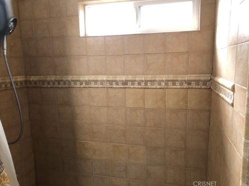 43946 Carolside Ave, Lancaster CA  93535-4074 exterior
