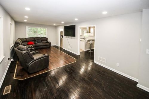 2430 Amberbrook Dr, Conyers GA  30094-6108 exterior