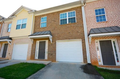 5048 Lower Elm St, Atlanta, GA 30349-1676