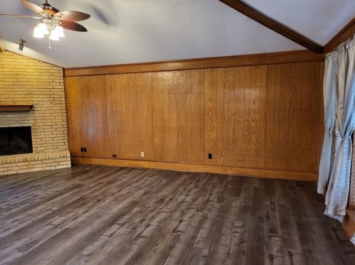 2808 Cliffbrook Dr, Carrollton TX  75007-5709 exterior