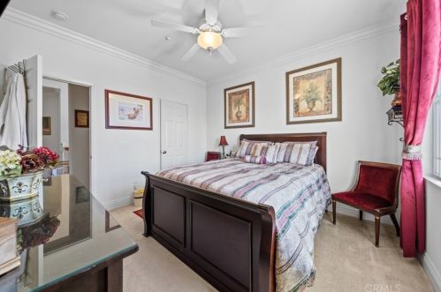 11364 Pondhurst Way, Riverside CA  92505-3471 exterior