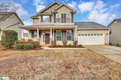 16 Whitethorn Ln, Greenville, SC 29607-5676