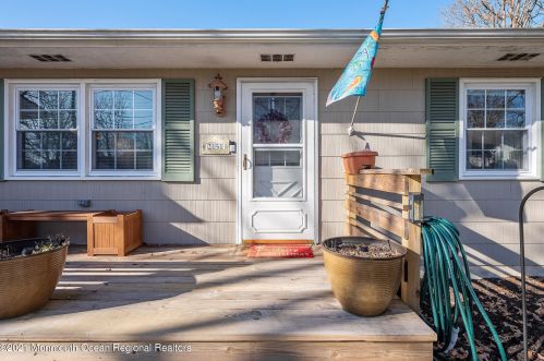 2151 Hollywood Dr, Lacey, NJ 08731-3824