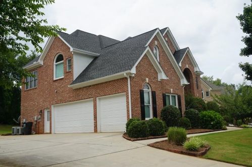 1431 Threepine Pl, Lilburn, GA 30047-5680