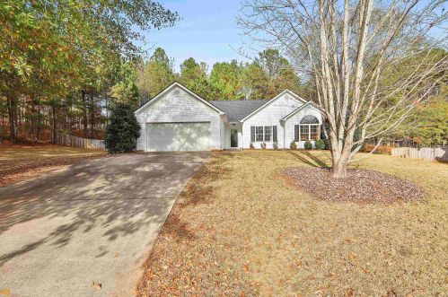 110 Acropolis Ct, Newnan, GA 30263-6172