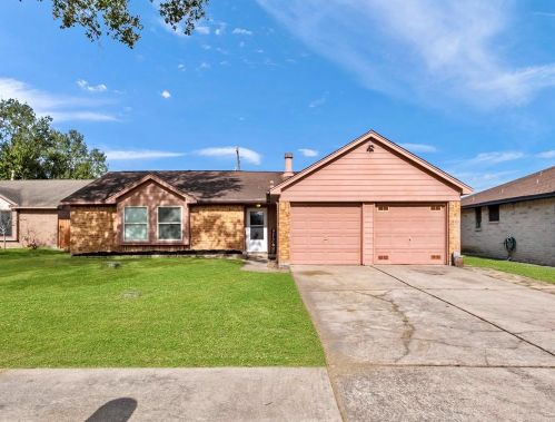 10019 Clairmont Dr, Morgans Point, TX 77571-2924
