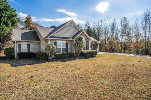 165 Buckeye Trails Dr, Commerce, GA 30530-6994