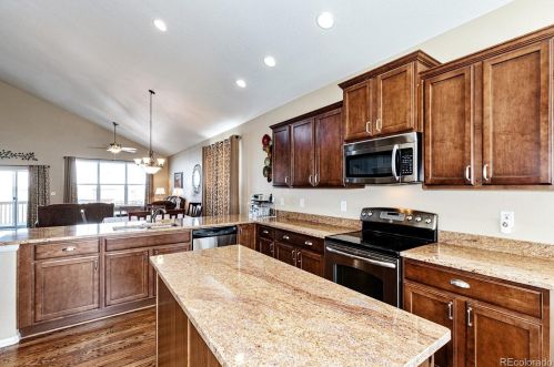 5452 Eaton Park Way, Aurora CO 80016-4292 exterior