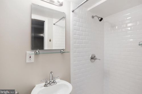 6409 Eastern Ave, Silver Spring MD  20912-4728 exterior