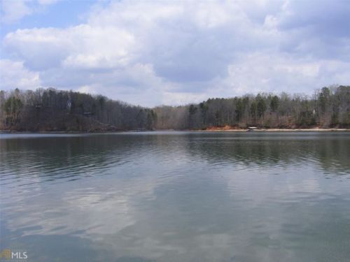 1672 Ridgemore Dr, Toccoa, GA 30577-7375