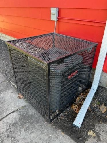 1040 43 Ave, Gary IN 46409-2218 exterior