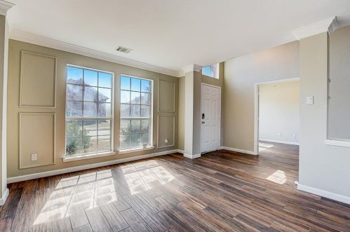 3908 Randall Ln, Carrollton TX 75007-1085 exterior