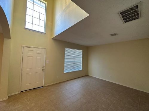 305 Sun Meadow Ln, Fort Worth TX  76140-5501 exterior