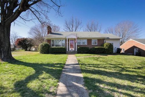 4737 Clarke St, Lynchburg, VA 24502-5105