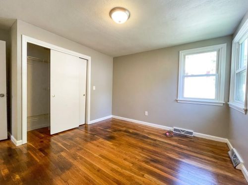 137 De Pinedo St, Providence RI  02904-1427 exterior