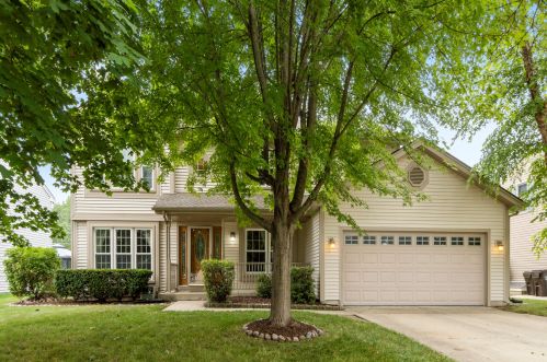 686 Regent Dr, Bull Valley, IL 60014-8590