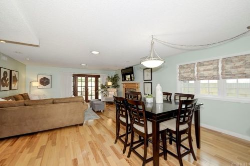 4865 Hazelnut Ave, Seal Beach, CA 90740-3018