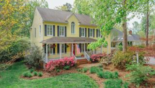 6221 Willow Glen Rd, Midlothian, VA 23112-2231