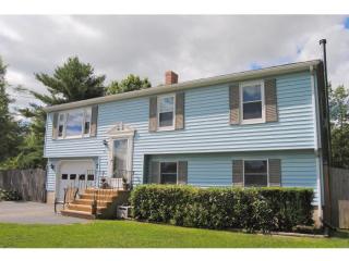 34 Flower Dr, Rochester, NH 03867-2470