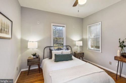 7318 Baltimore Ave, Silver Spring MD 20912-4101 exterior