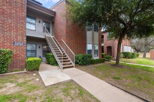 3257 Donnelly Cir, Fort Worth TX  76107-5440 exterior