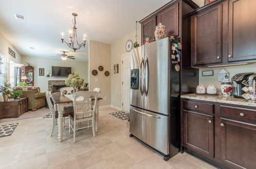 65 Aplomado Ln, Dawsonville, GA 30534-3589