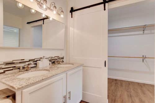 4916 Fairfax St, Fort Worth TX  76116-8916 exterior