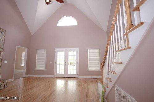 106 Blue Water Ln, Hampton, SC 29924-2866
