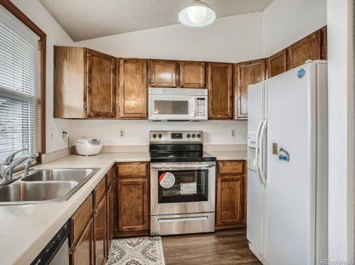 19542 42nd Ave, Denver CO  80249-6554 exterior