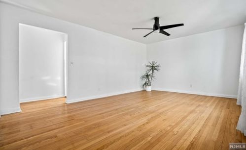 25 Prospect St, Paterson NJ  07506-3717 exterior