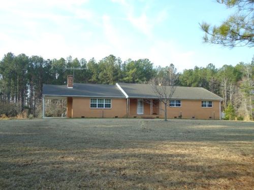 774 Sandtown Rd, Washington, GA 30673-4949
