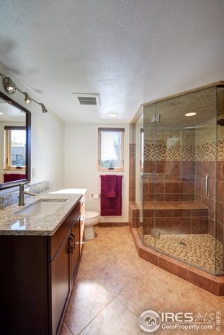 2410 Vassar Dr, Boulder CO  80305-5731 exterior