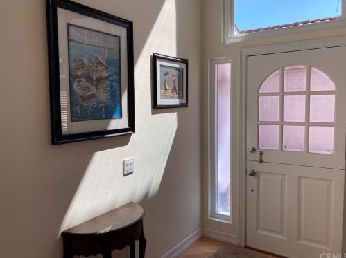 1826 Lake St, Huntington Beach, CA 92648-3164