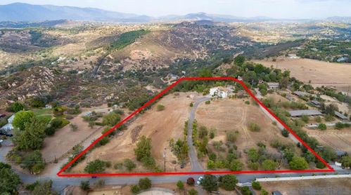 30565 Alta Mesa Dr, Valley Center, CA 92082-3312